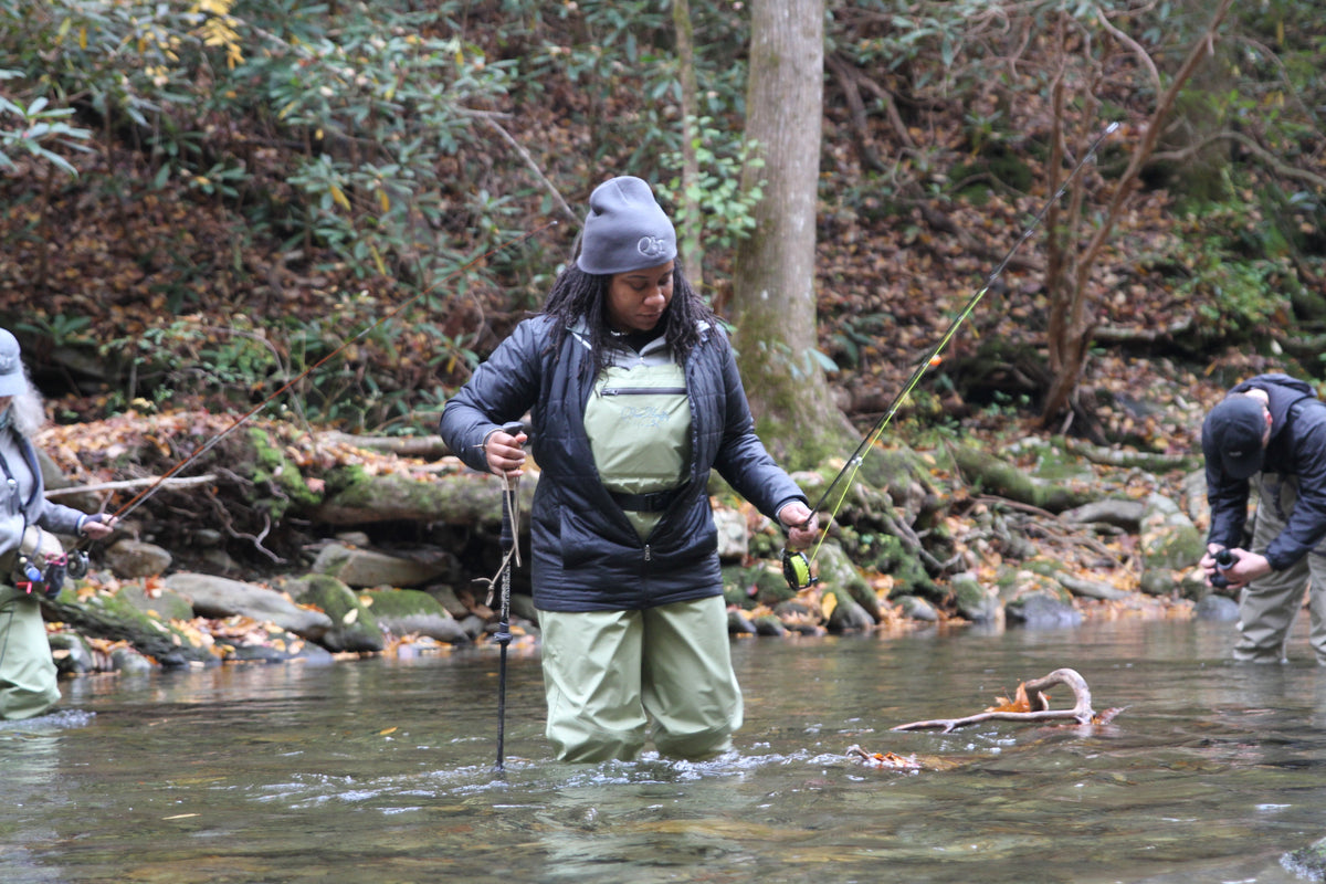 Moxie Chameleon Waders: The Science Behind Our Chameleon Color Technology