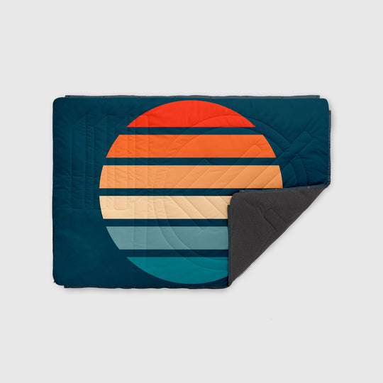 VOITED Fleece Outdoor Camping Blanket - Sunset Stripes