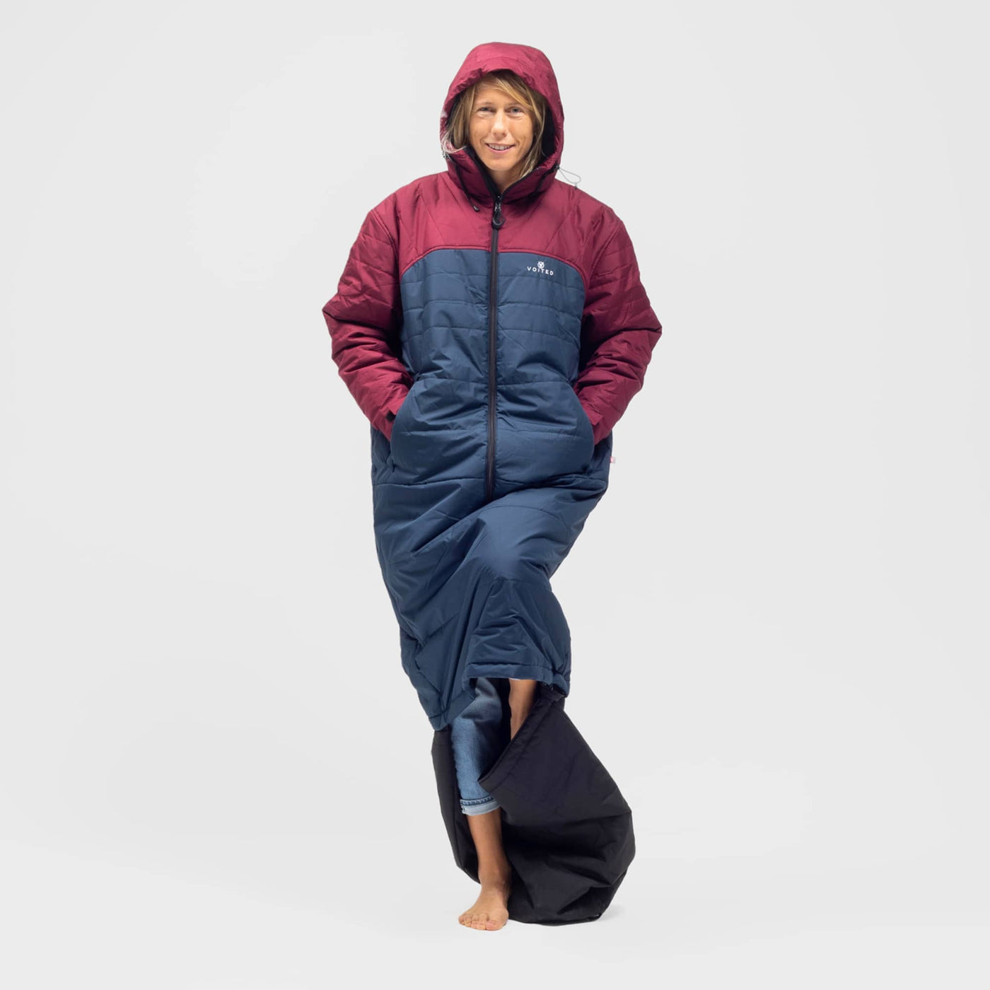 VOITED Premium Slumber Jacket for Camping, Vanlife & Indoor - Cardinal / Navy / Black